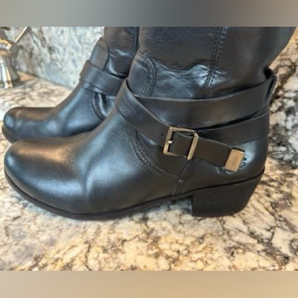 UGG Black Over the Knee Leather Boots - Picture 9 of 14